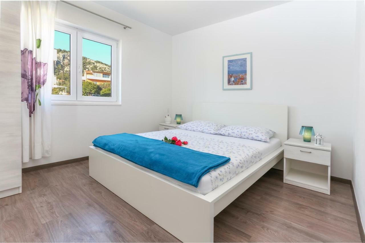 Kovacevic 3* Hvar Town
